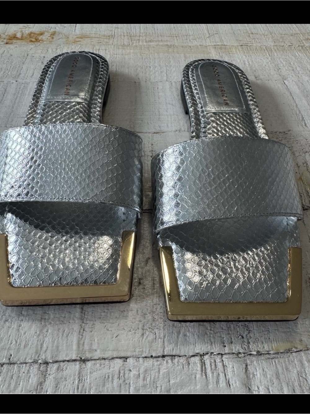 Good American Silver Metallic Square-Toe Slide Sandals - Picture 3 of 7